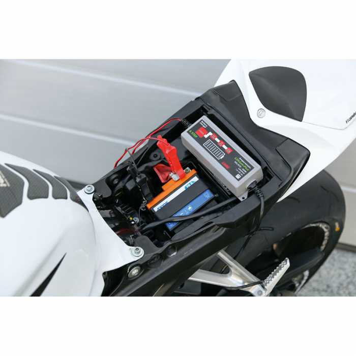 Universal Battery Charger 12V - 3.8A