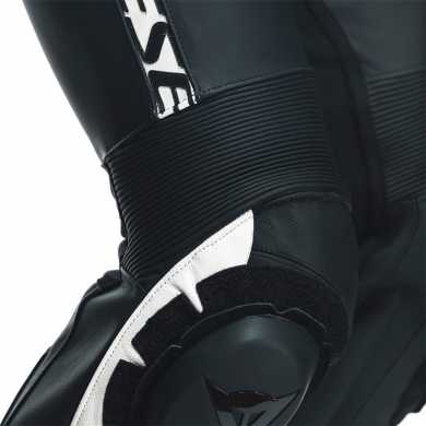 Suit Avro 4 2 Pc Black White