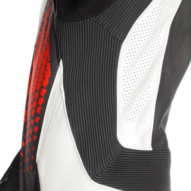 Tuta Dainese Laguna Seca 6 Perf. Nero Bianco Rosso Fluo