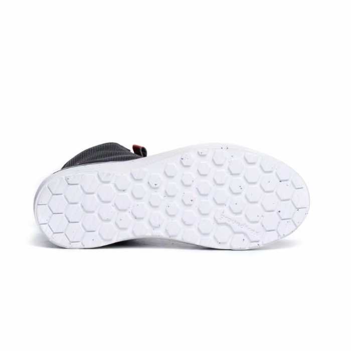 Shoe Ikasu 2 Wp WMN Black Red