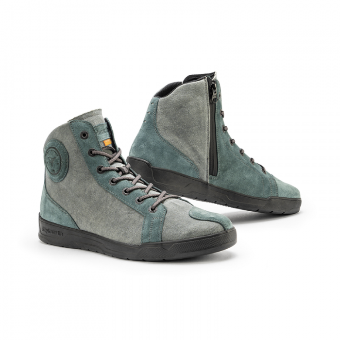 Shoe Tank Air Petrolium