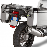 Specific PLR1110CAM side frames for Honda