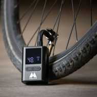 Enerpump Mini: Portable air compressor with Power Bank